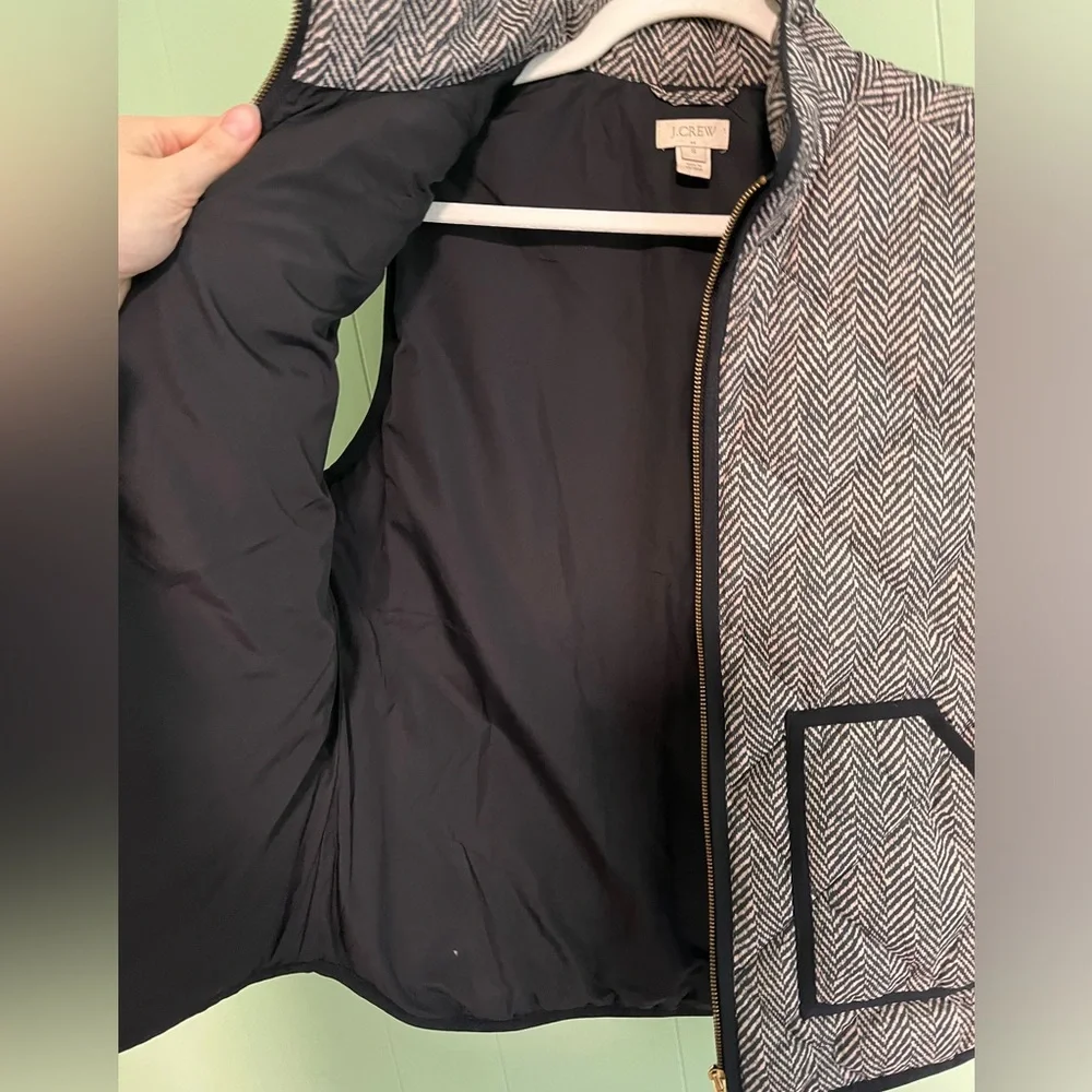 J CREW Down Filled Puffer Vest Herringbone Black White Winter Fall Class…